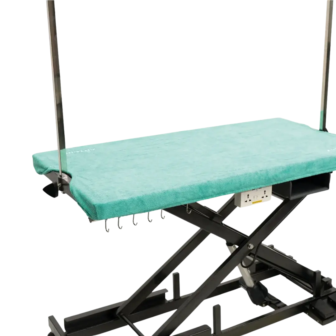Cumbia Grooming Table Towel 47