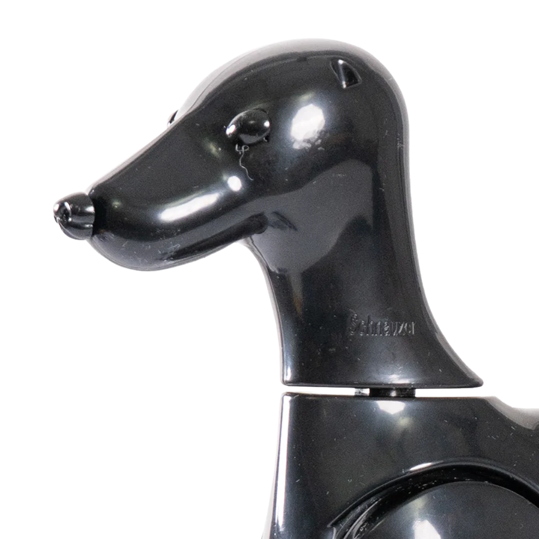 Graffiti Model Dog Mannequin + 4 Heads by Artero