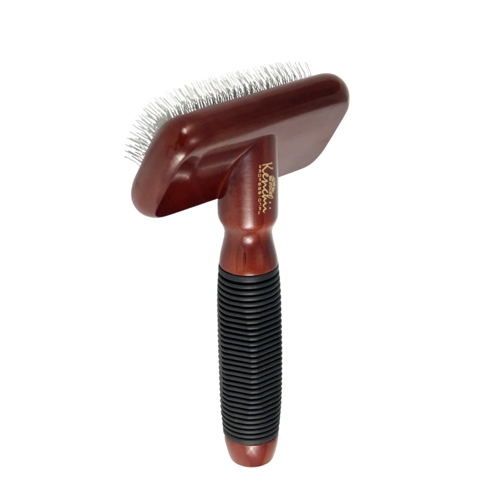 Small Slicker Brush by Kenchii