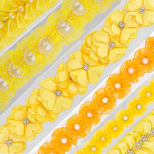 50 Yellow Bows - Surprise Design and Size